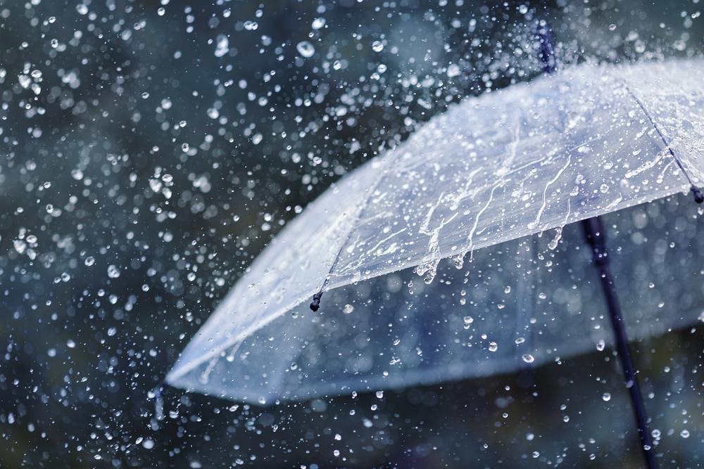 浙江玉环发布暴雨红色预警:非必要不出门